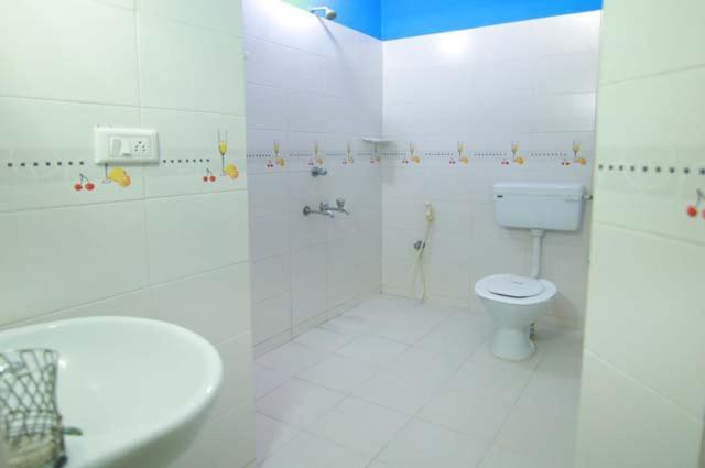 Lyba Homestay Тривандрум Экстерьер фото